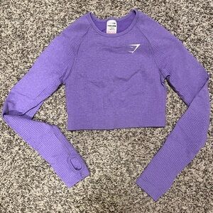 S | Gymshark Vital Seamless 2.0 Long Sleeve Crop Top - Bright Purple Marl